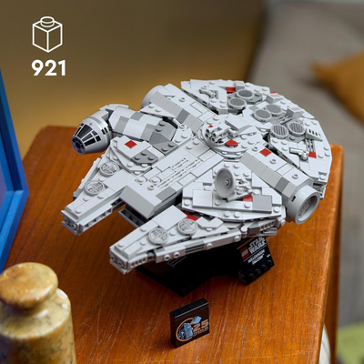 Millennium Falcon Ship - Star Wars | 921 Pieces