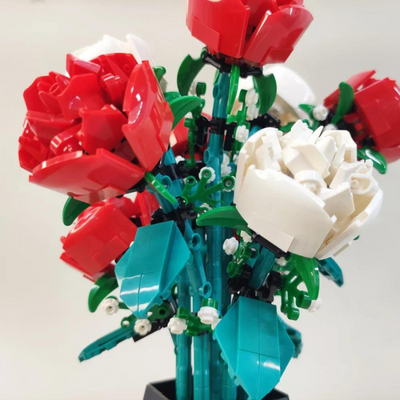 Vase à roses | 818 pièces