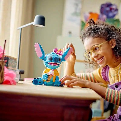 Stitch | 730 Pieces