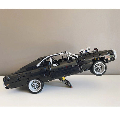 Dodge Charger 1970 Technic - Rapide et Furieux | 1077 pièces