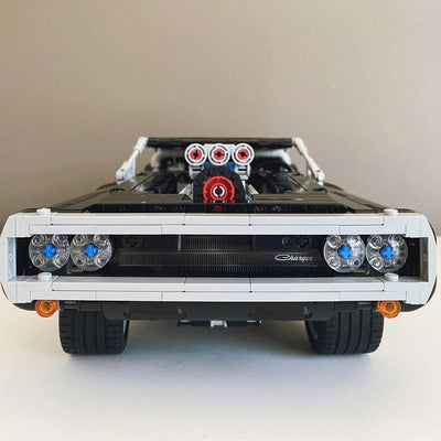 Dodge Charger 1970 Technic - Rapide et Furieux | 1077 pièces