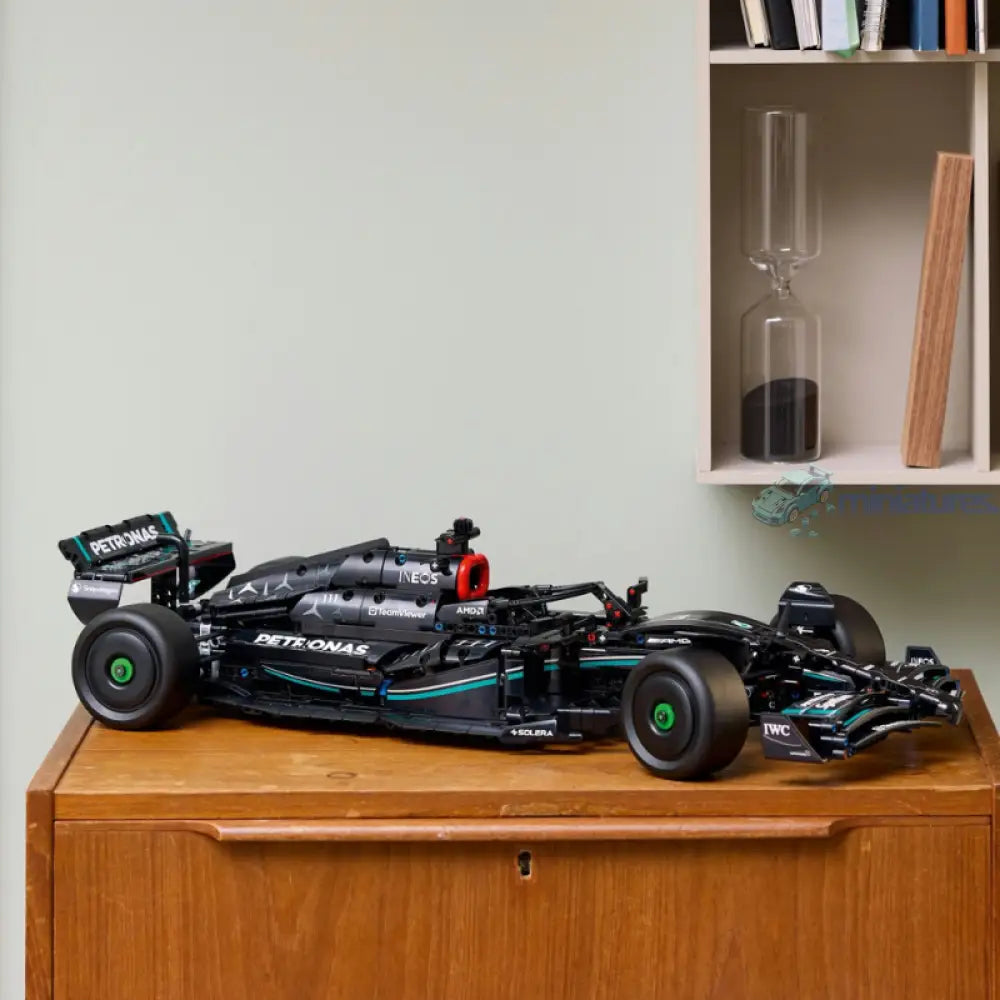 Fórmula 1 Mercedes-AMG W14 Technic | 1642 Piezas